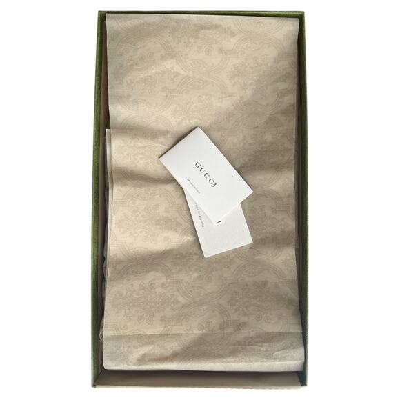 Gucci Red Green Striped Web Accent Rubber Sandals, IT37/US7 - Picture 13 of 16